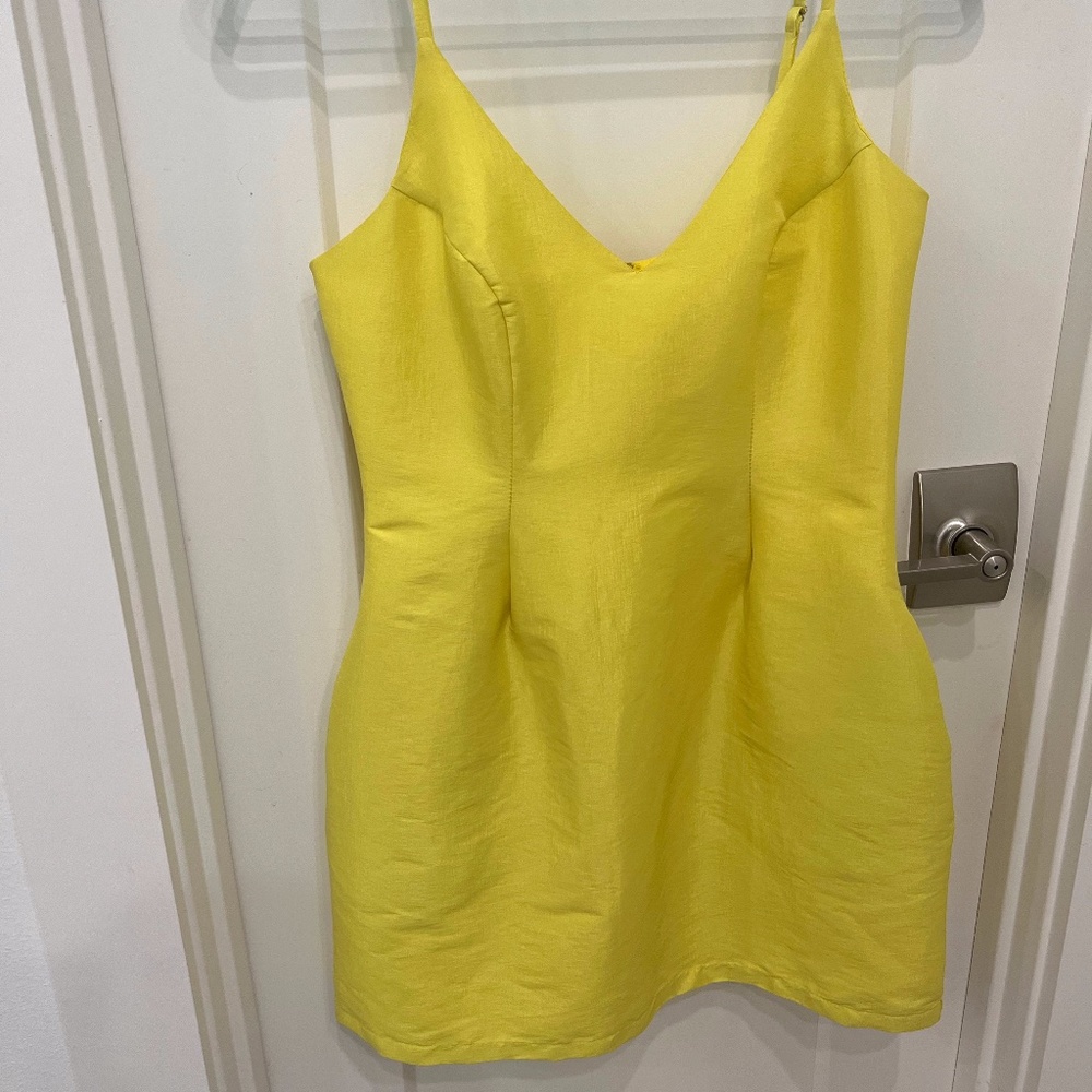 Luxxel size small yellow mini dress